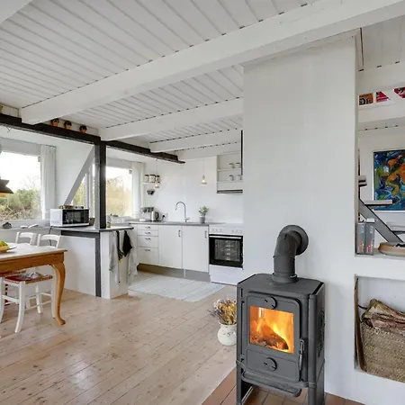 Brunhild - 300m To The Fjord By Interhome Fur